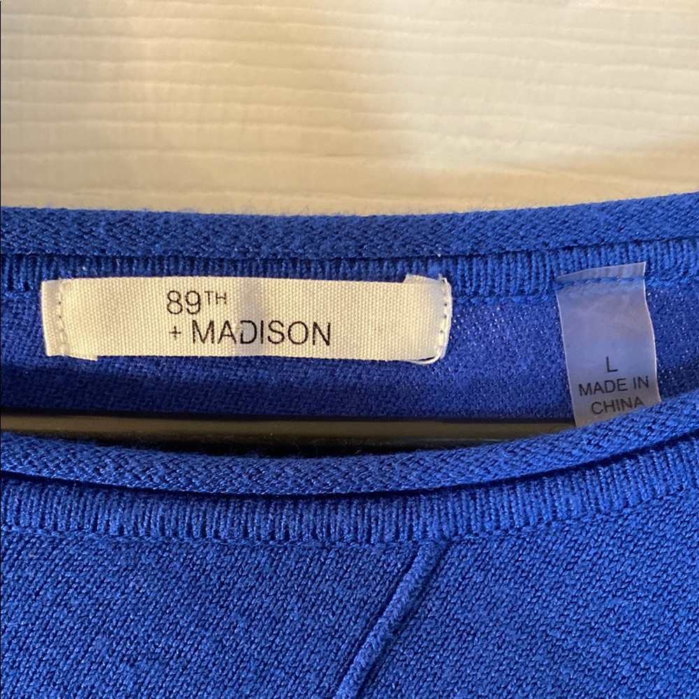 89th & Madison Blue Sweater - Picture 10 of 11